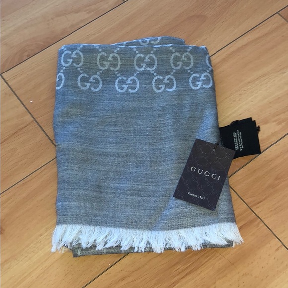 Gucci Accessories - Gucci woman’s shall/ scarf